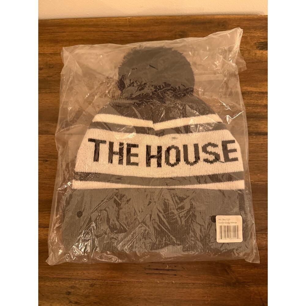 The House Gray and White Winter Pom Pom Hat Beanie NWT